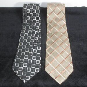Like New Van Heusen Lot of 2 Silk Neckties Black Silver Gold Geometric Print OSM